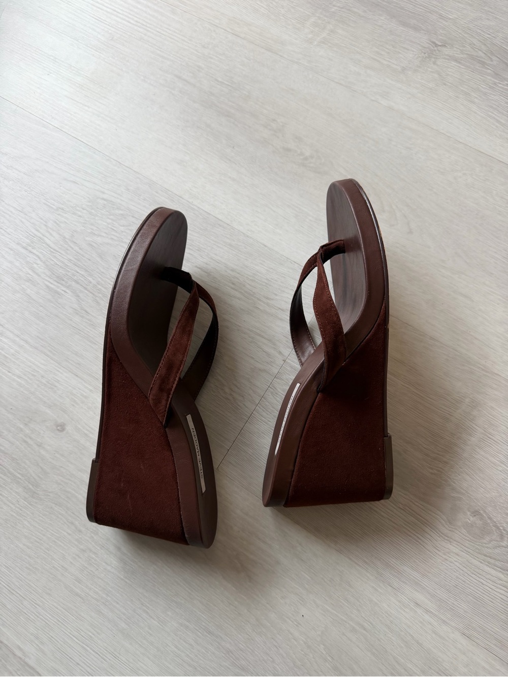 Steve Madden Brown Wedge Thong Sandals - Picture 7 of 7